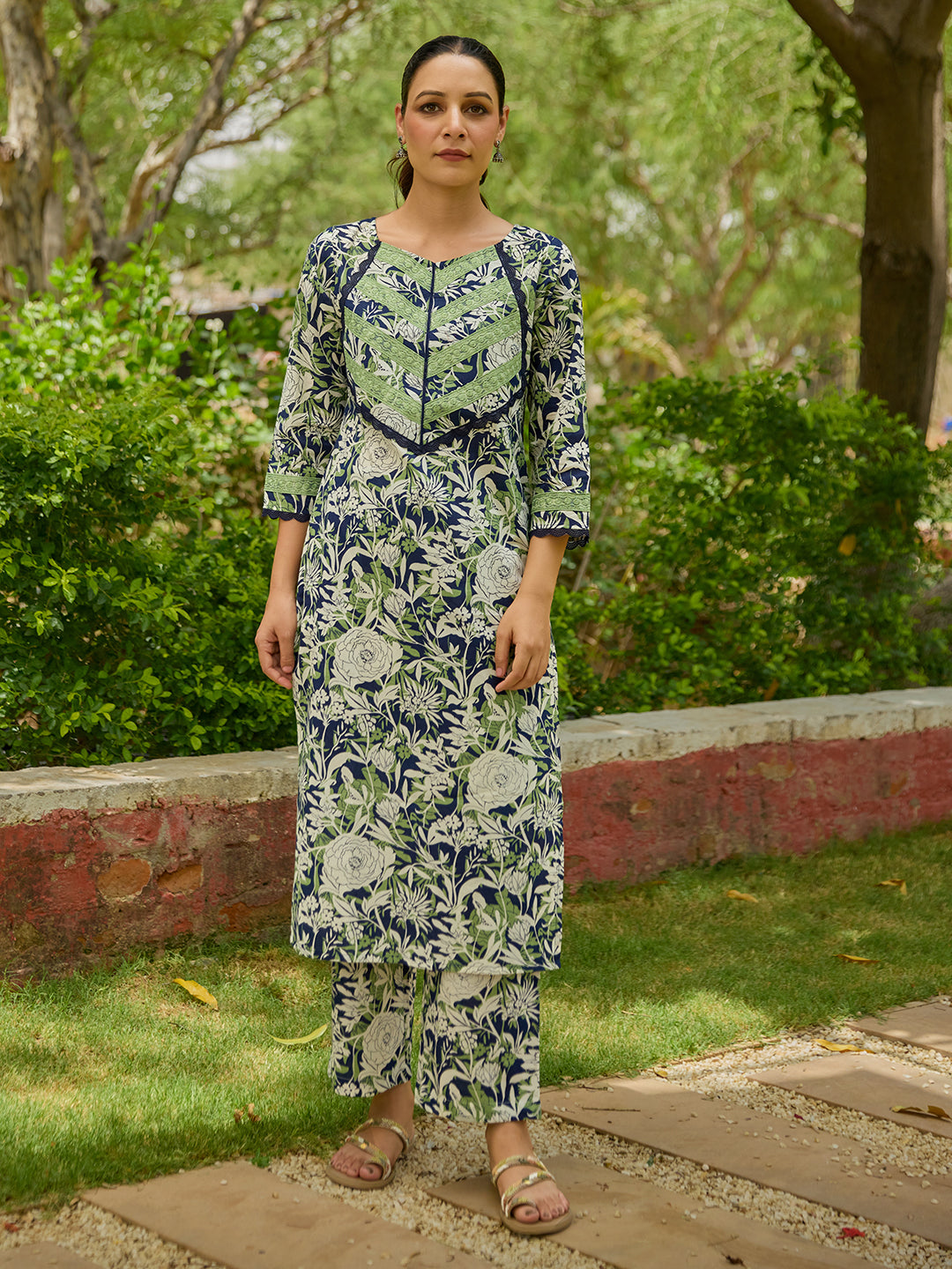 Women's Printed Cotton Kurta Set