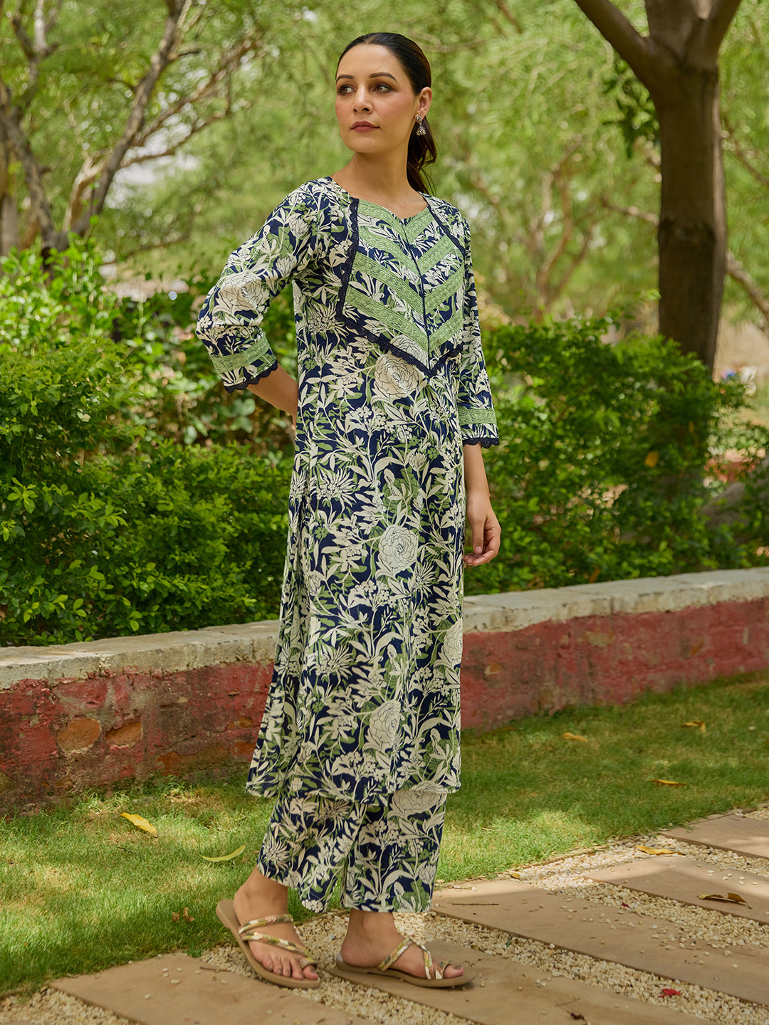 Women's Printed Cotton Kurta Set