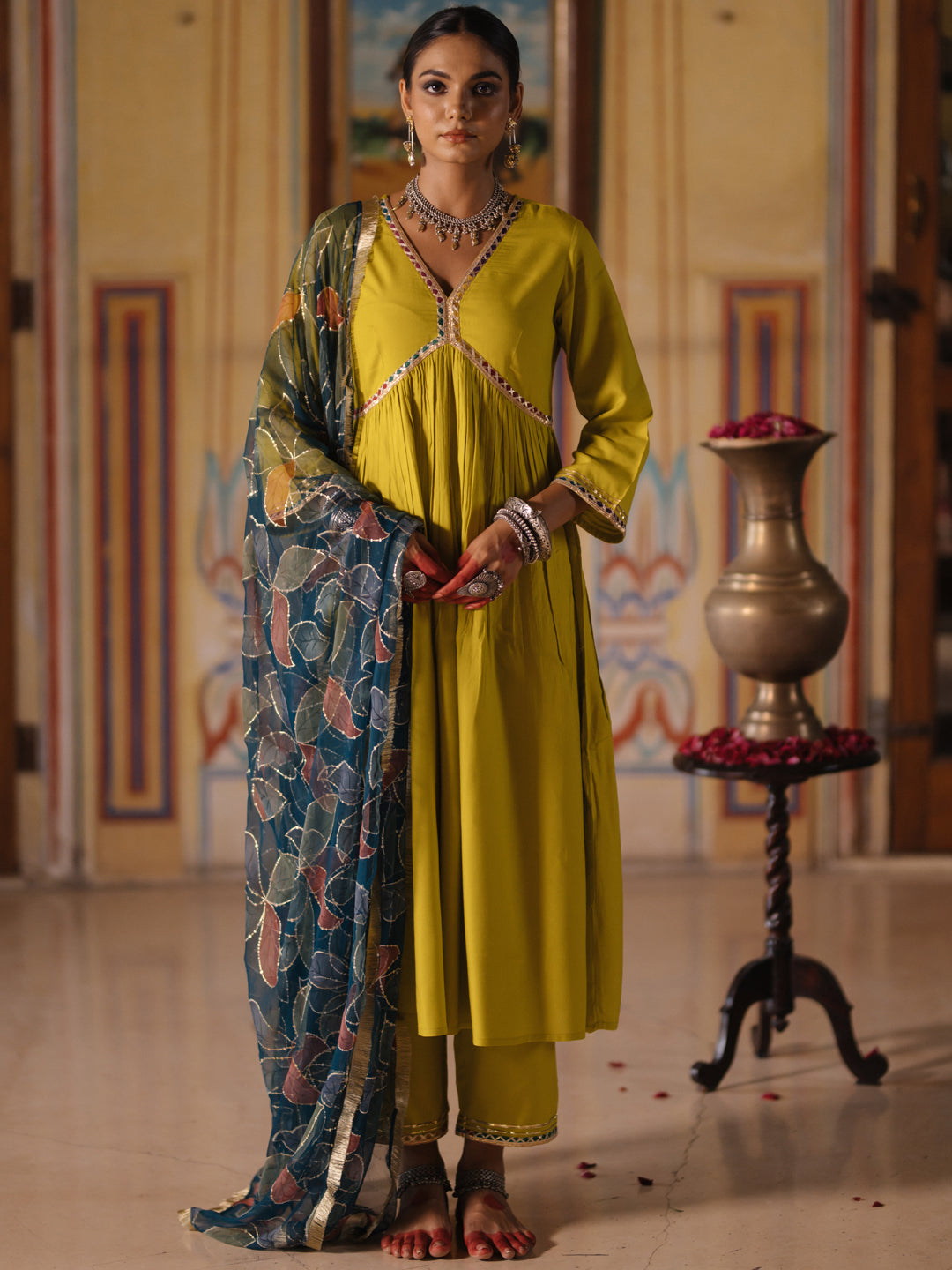 Women's Empire Waist Kurta Set with Floral Dupatta