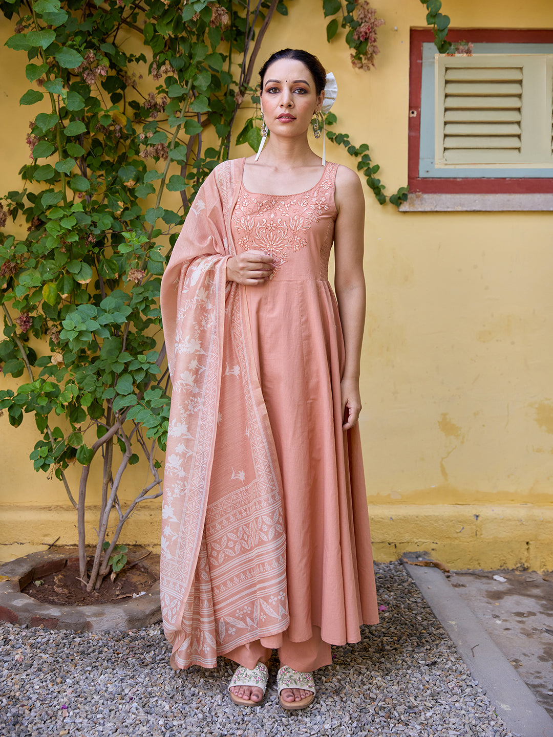 Women's Embroidered Sleeveless Anarkali Set with Dupatta