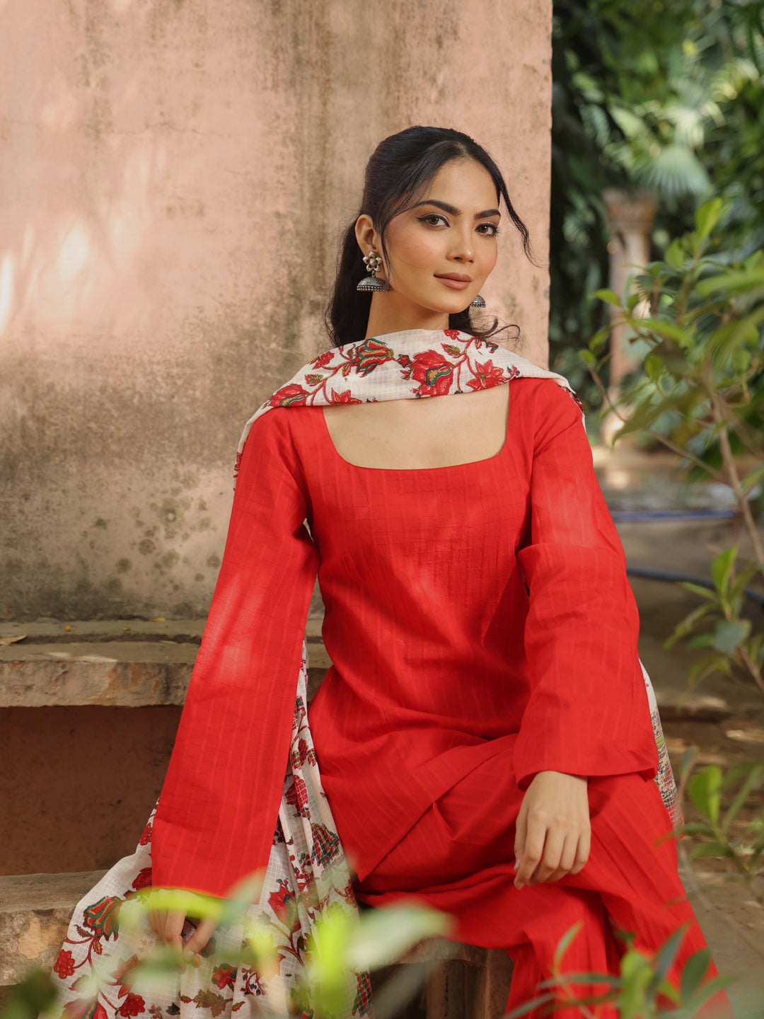 Women's Red Farshi Set with Kota Doriya Dupatta