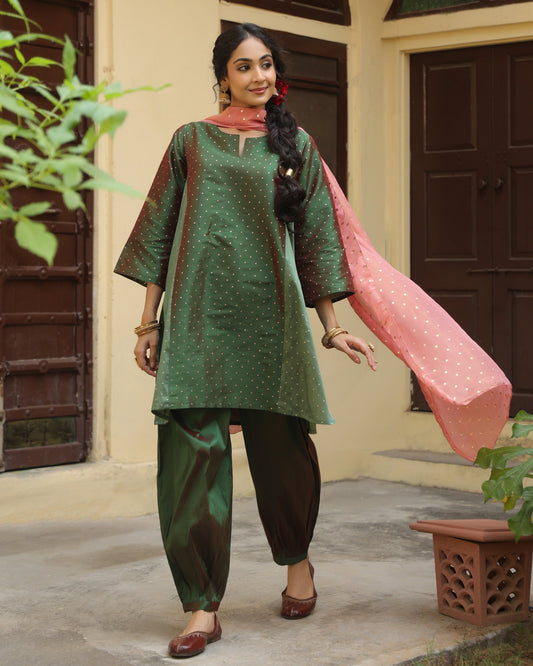 Women's Green Zari Dhoti Set with Dupatta