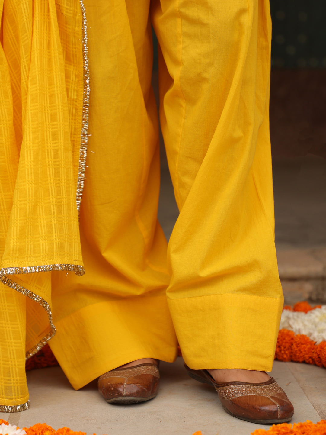 Women's Yellow Woven Cotton Farshi Set With Dupatta