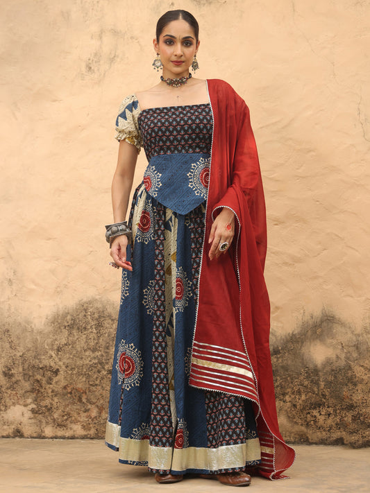 Women's Blue Multi Printed Flared Skirt Set With Dupatta