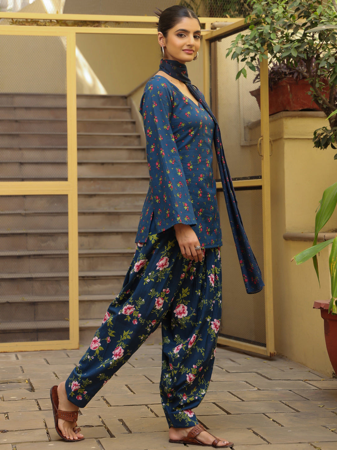Women's Cotton Kurta With Salwar and Dupatta