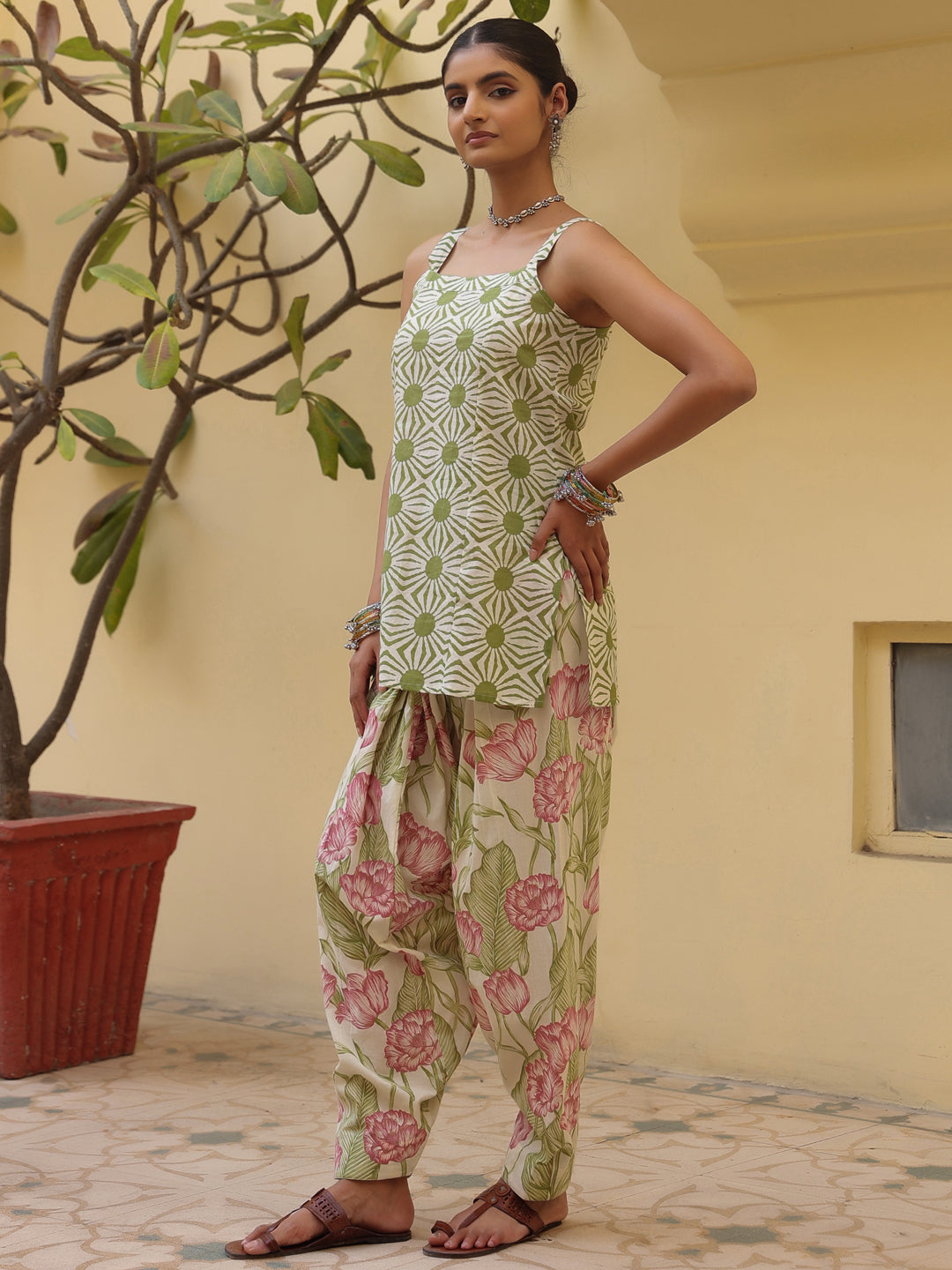 Women's Cotton Short Kurta With Salwar