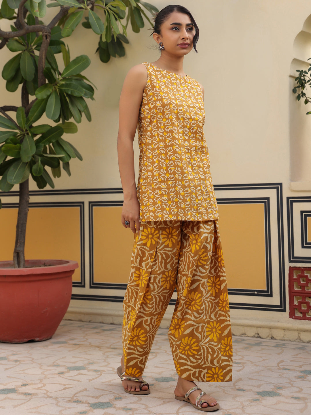Women's Printed Farshi Kurta Set