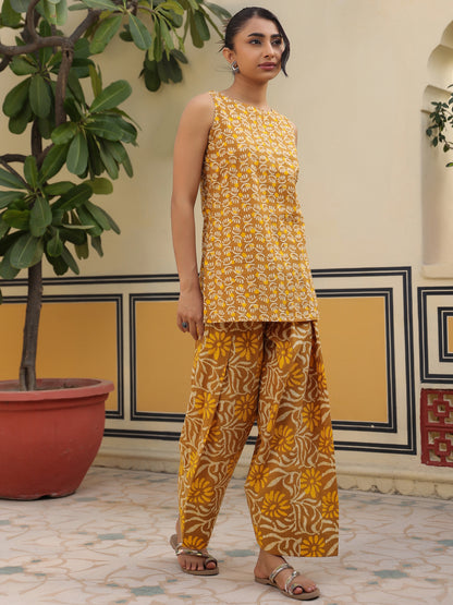 Women's Printed Farshi Kurta Set