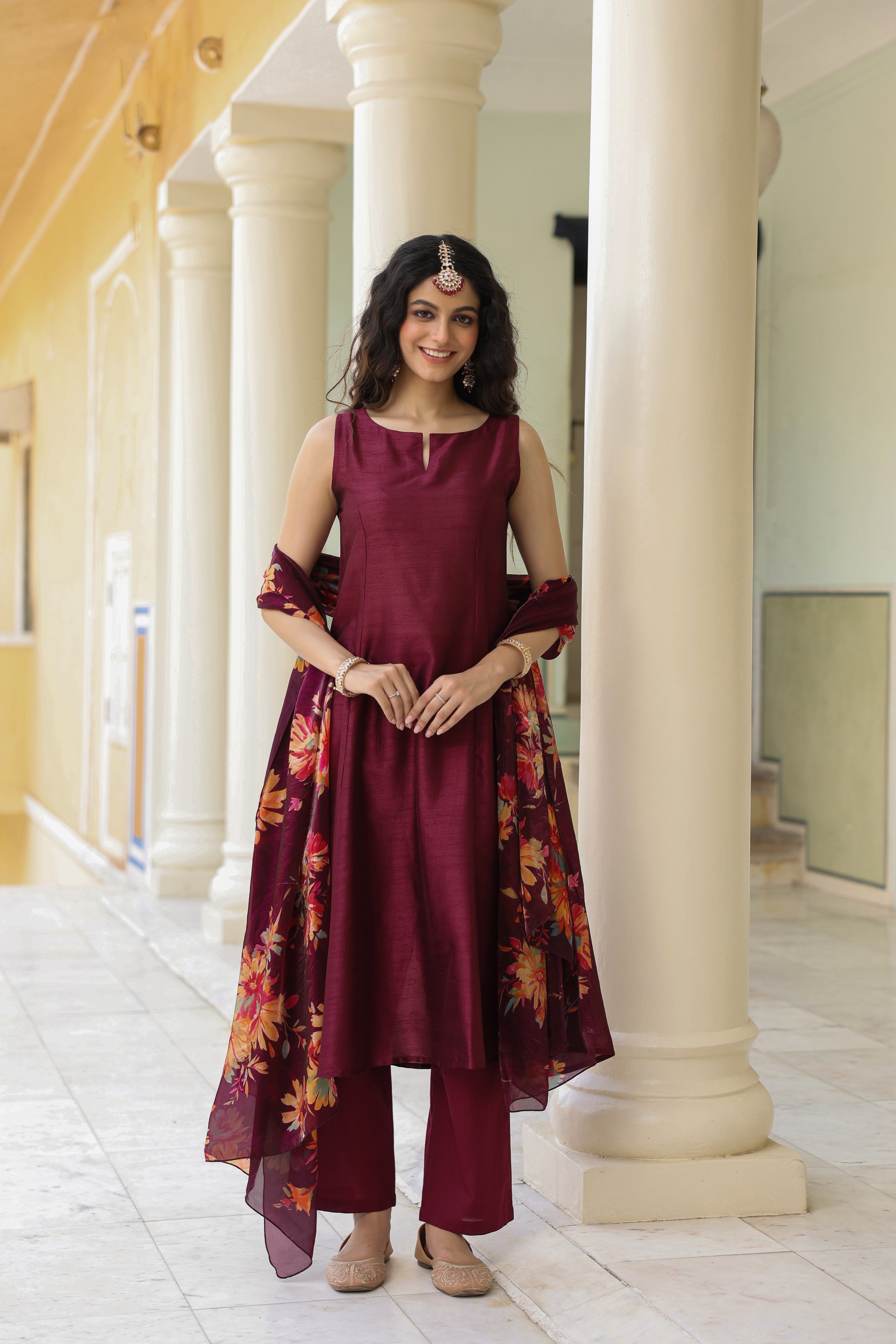 Women's Solid Kurta Set