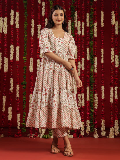 Women's Cotton Tiered Kurta with Straight Trousers