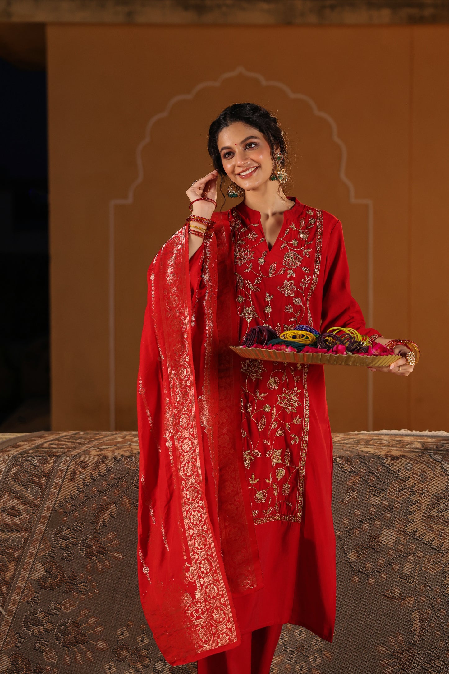 Women's Silk Embroidred Kurta Set