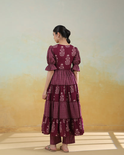Women's Cotton Tiered Kurta with Straight Trousers