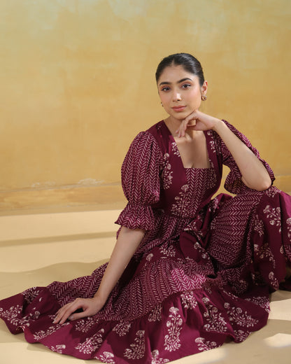 Women's Cotton Tiered Kurta with Straight Trousers