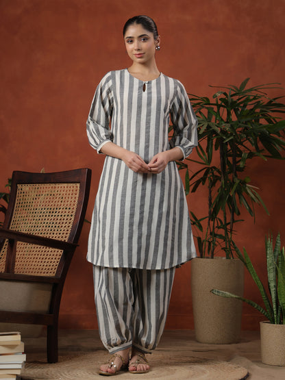 Women's Cotton Self Design Kurta With Dhoti Trouser