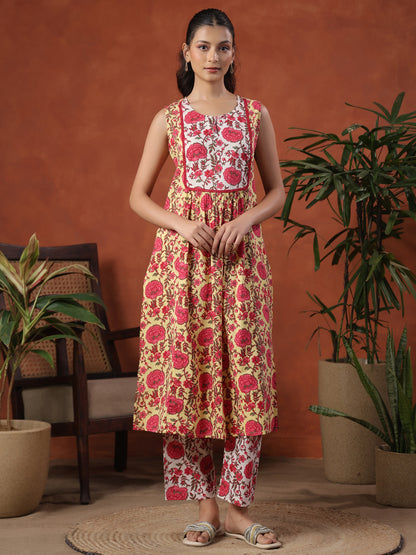 Women's Printed Cotton Kurta Set