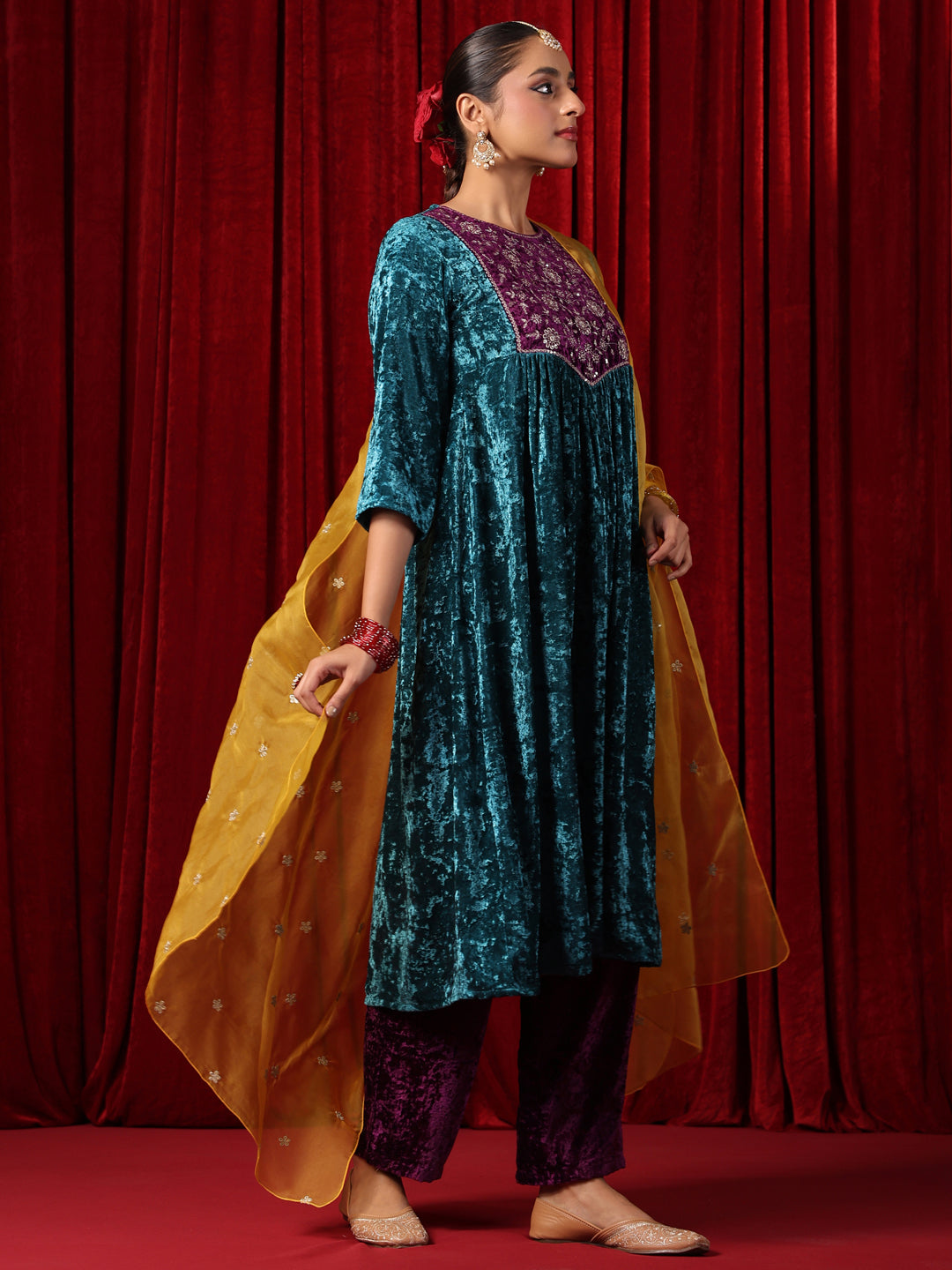 Women's Embroidered Patchwork Velvet Kurta Set