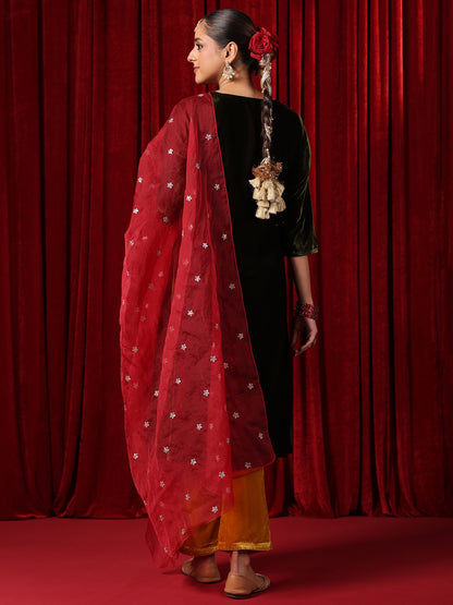 Women's Embroidered Patchwork Velvet Kurta Set