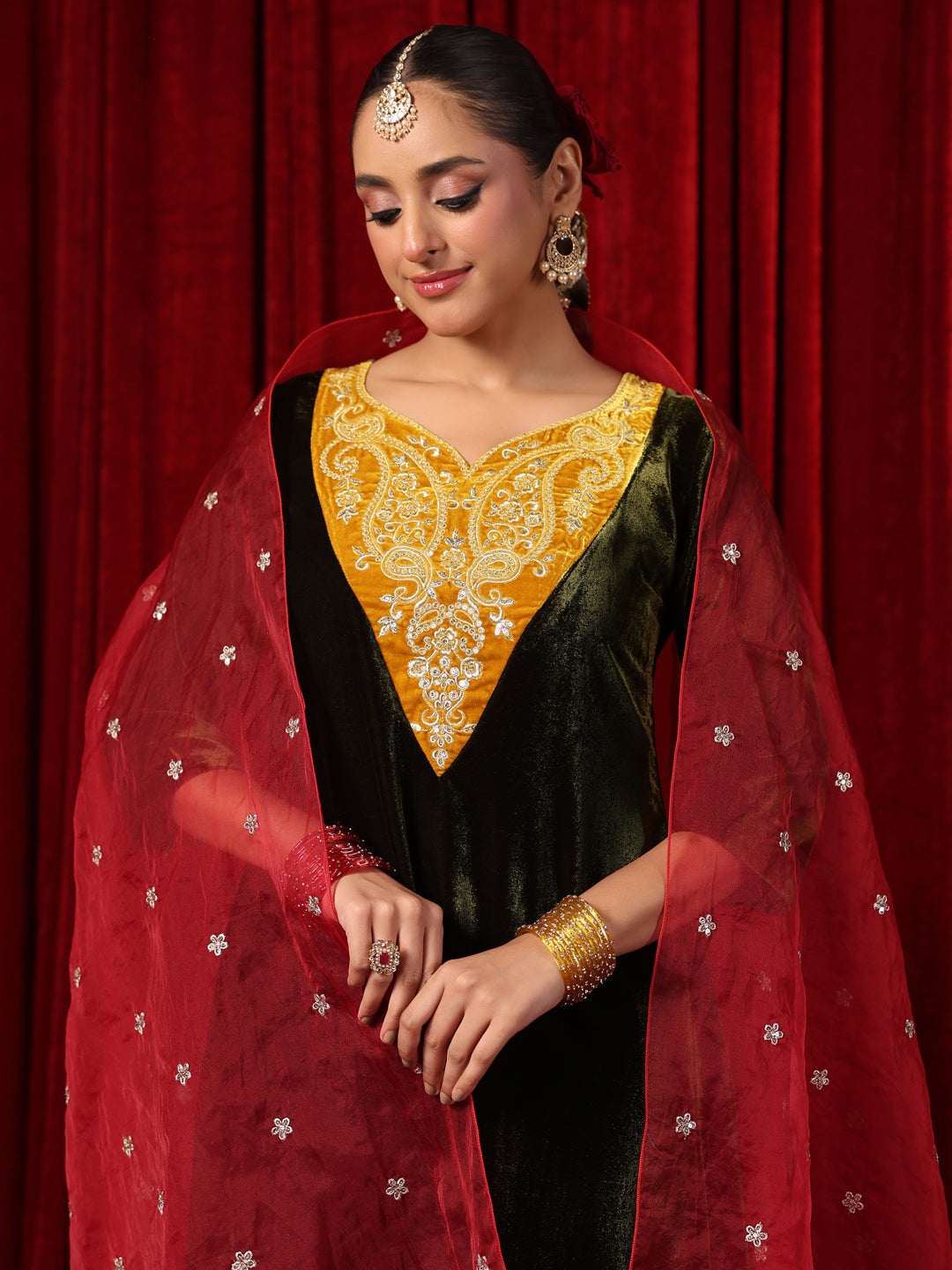 Women's Embroidered Patchwork Velvet Kurta Set