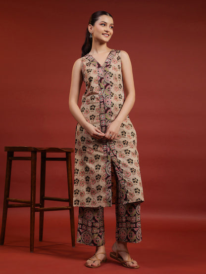 Women's Straight Kurta With Trousers