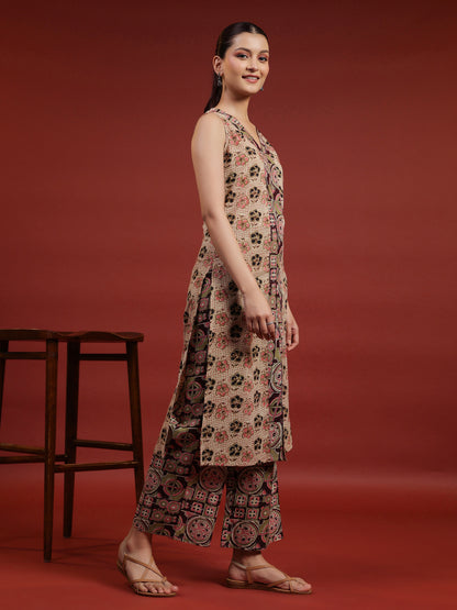 Women's Straight Kurta With Trousers