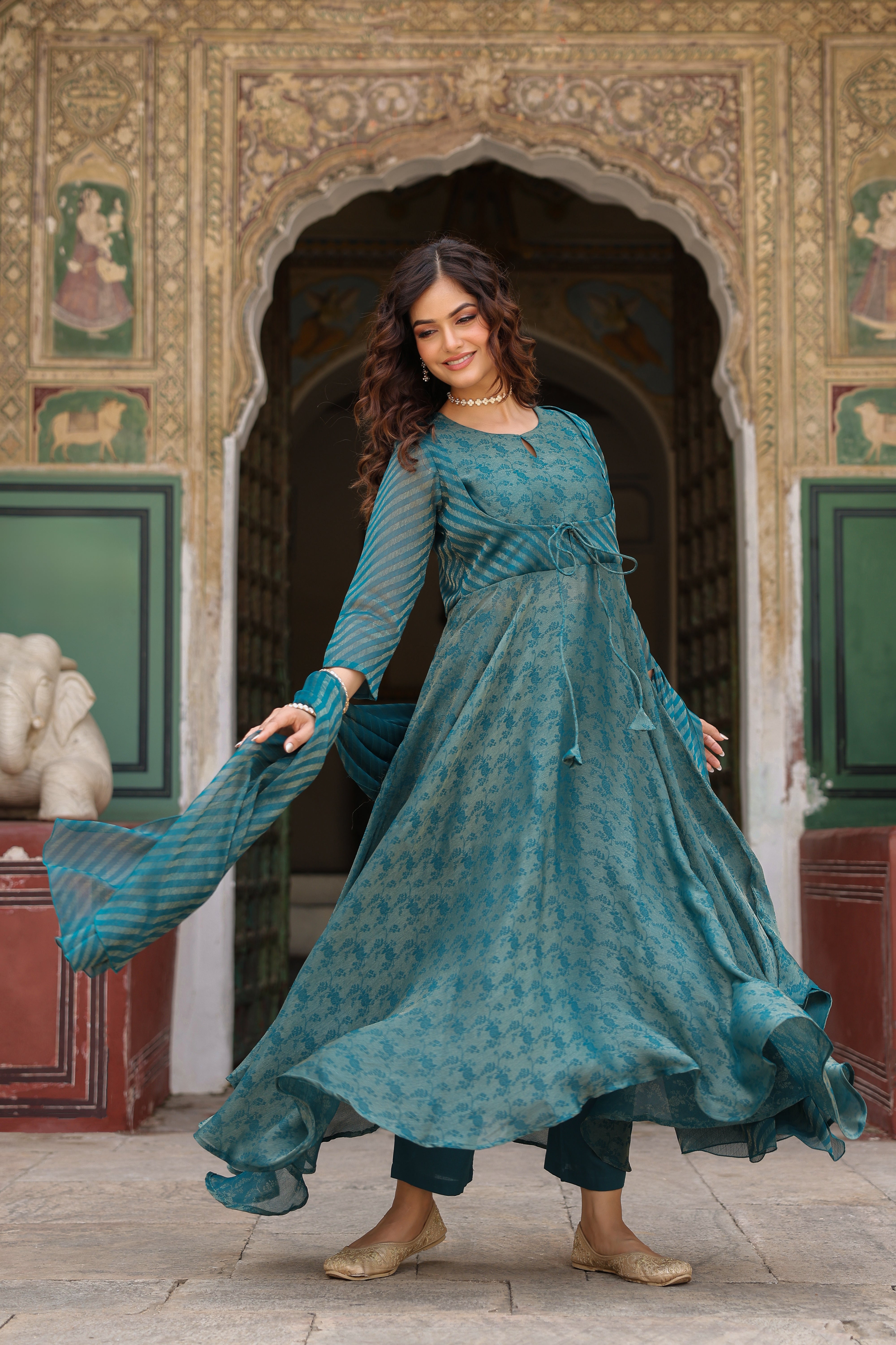 Women's Flared Jacquard Anarkali Kurta Set