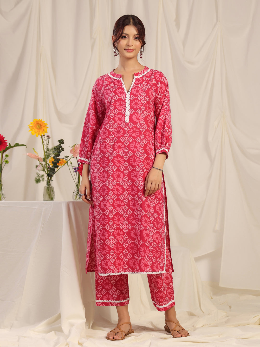 Women's Floral Straight Lace Kurta Set