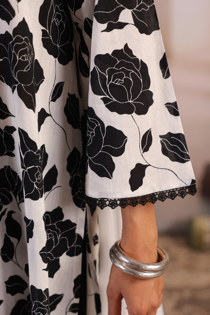 Women's Black and White Kurta With Salwar and Dupatta