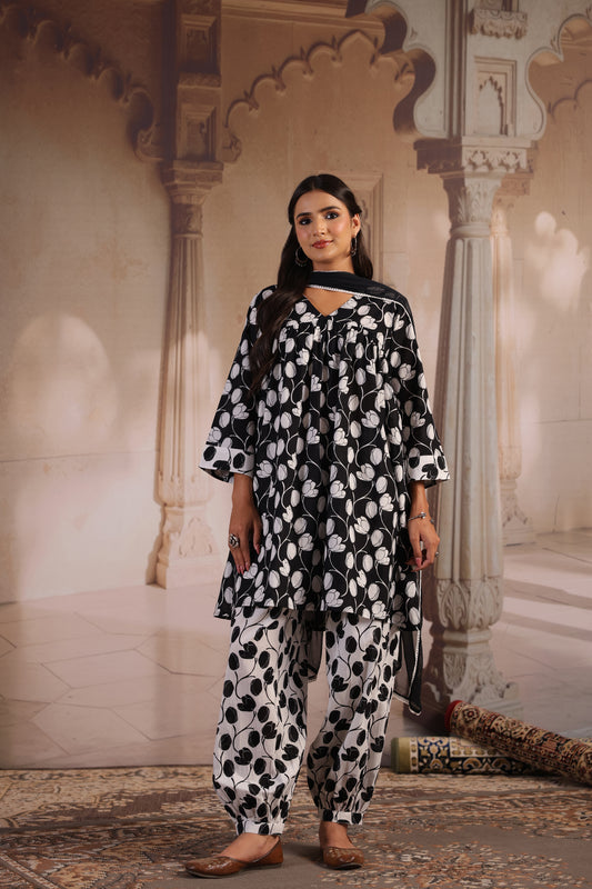 Women’s Black and White Dhoti Set with Dupatta